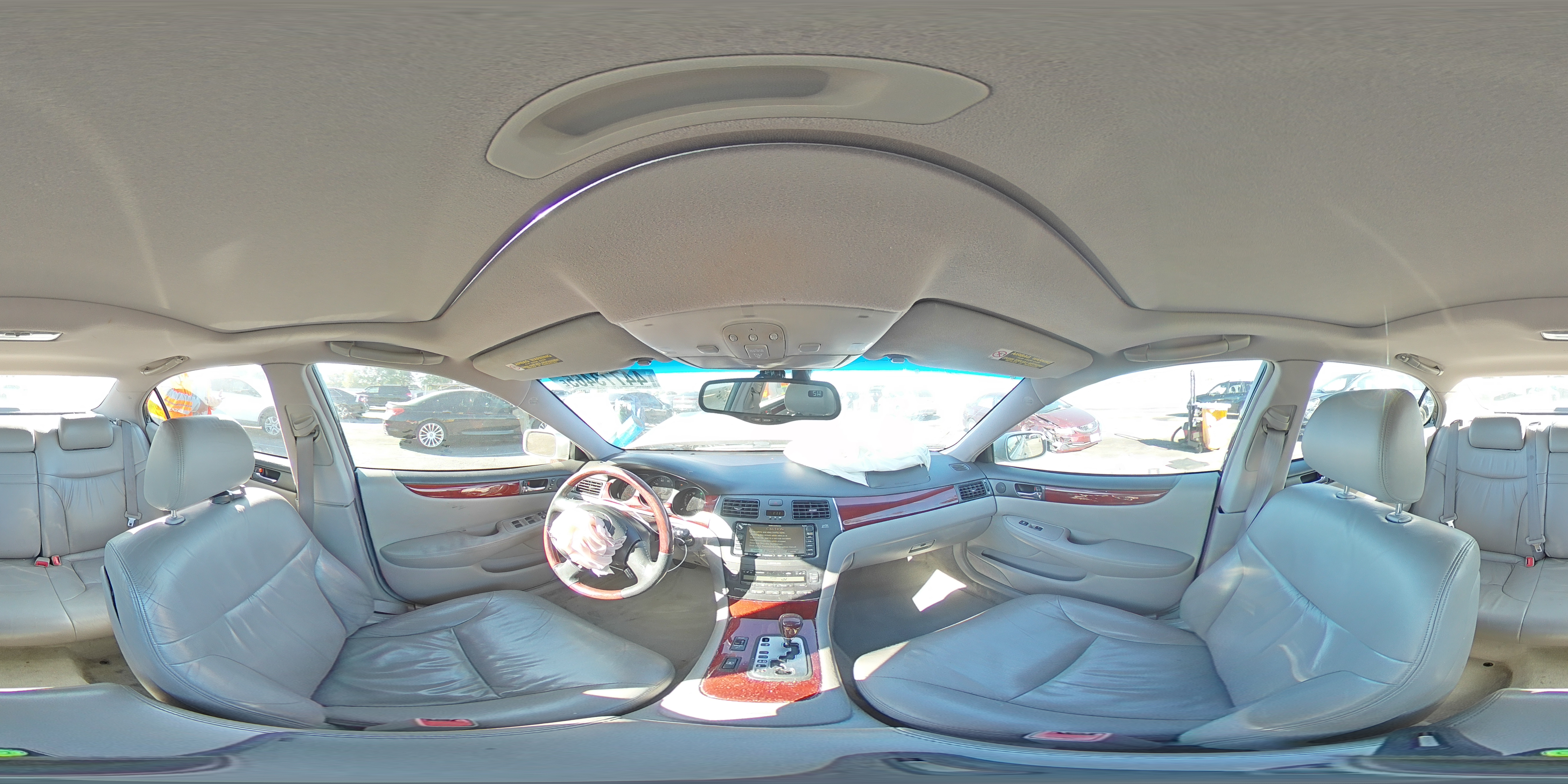 2002 Lexus ES - Image 13