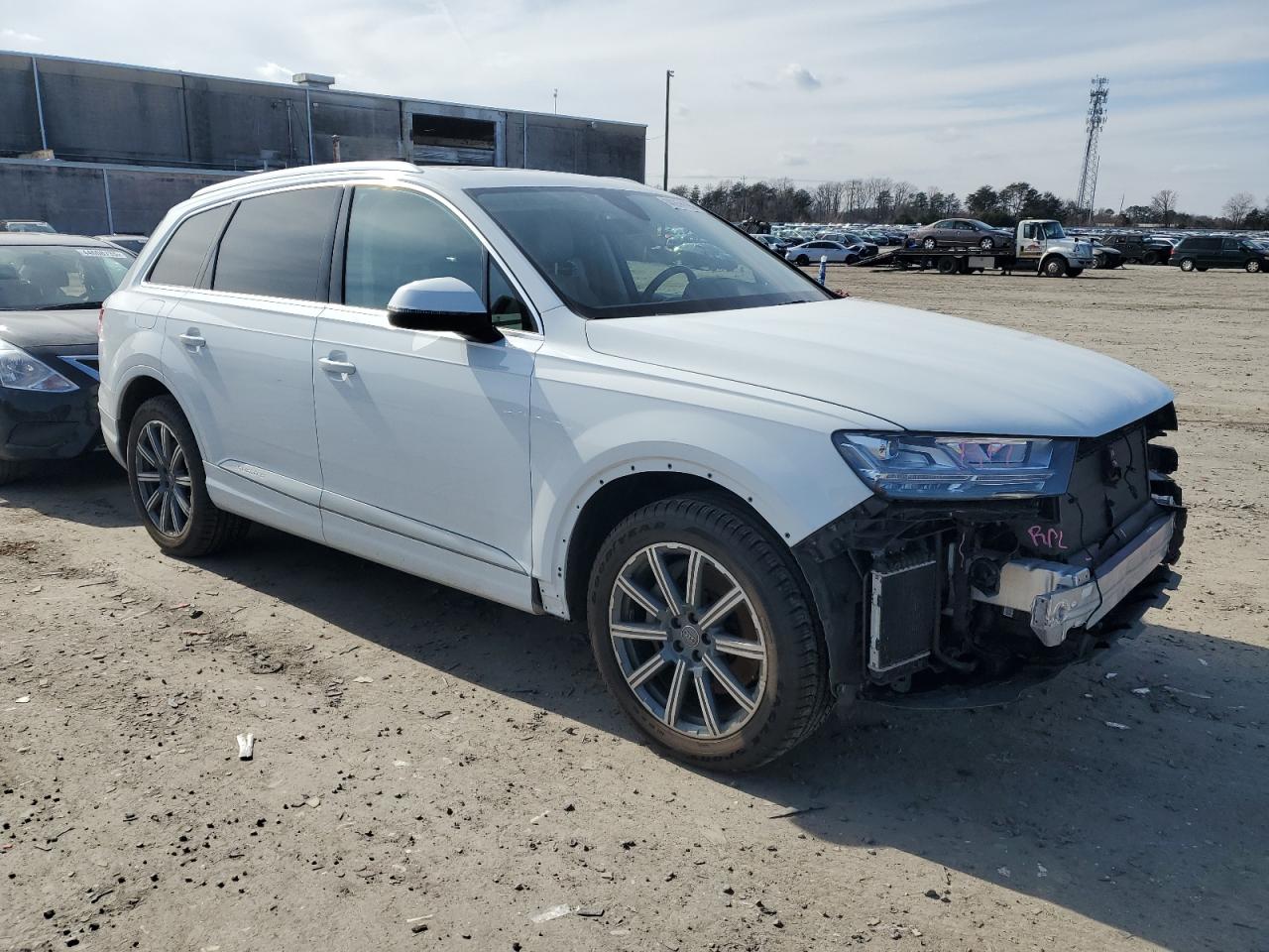 2017 Audi Q7 - Image 4