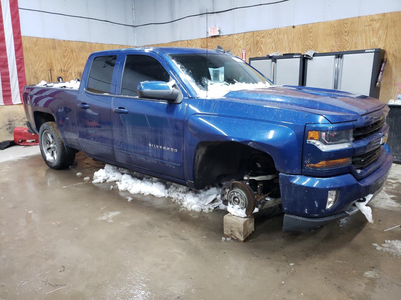 2016 Chevrolet Silverado - Image 4
