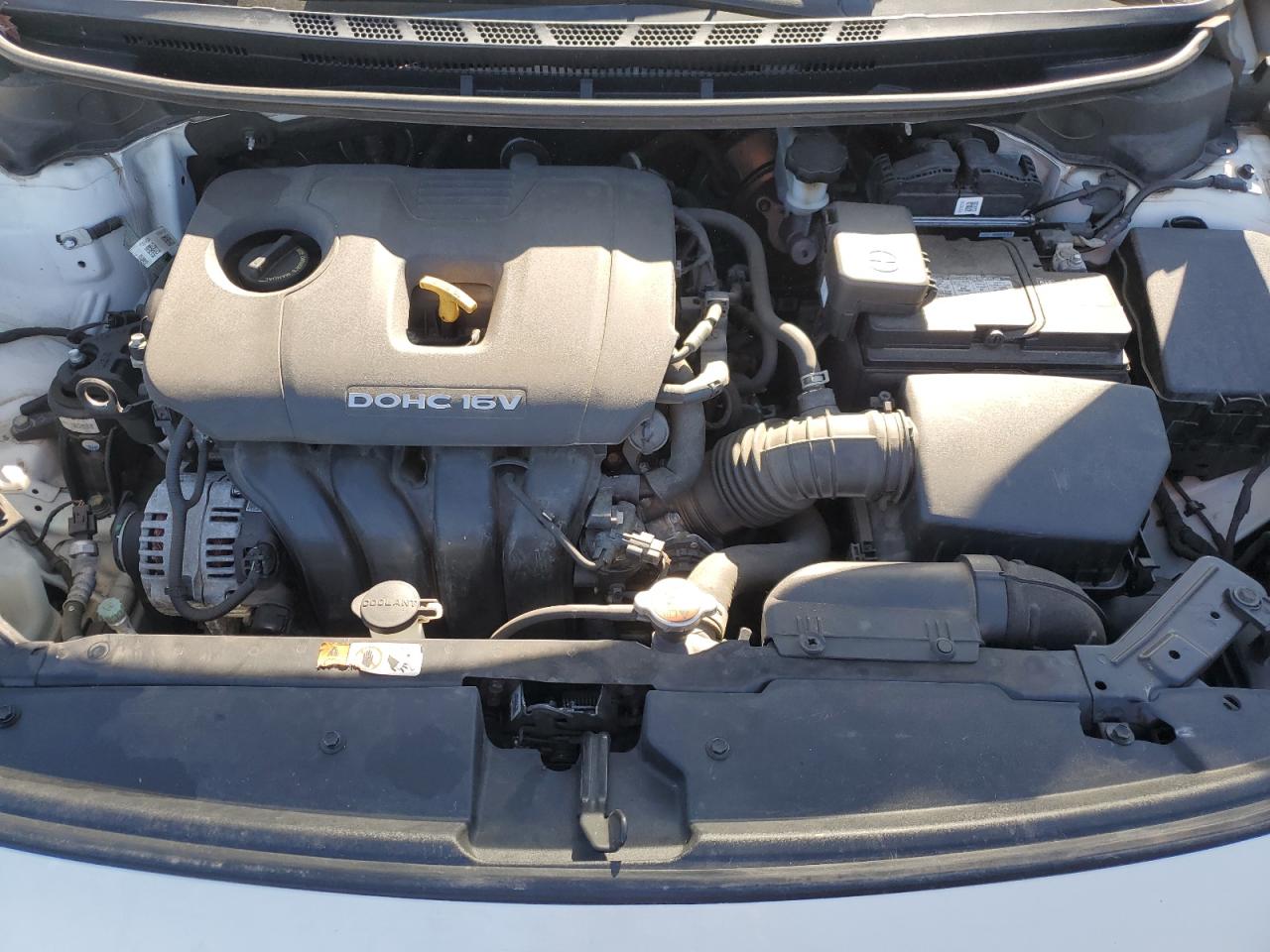 2017 Kia Forte - Image 12
