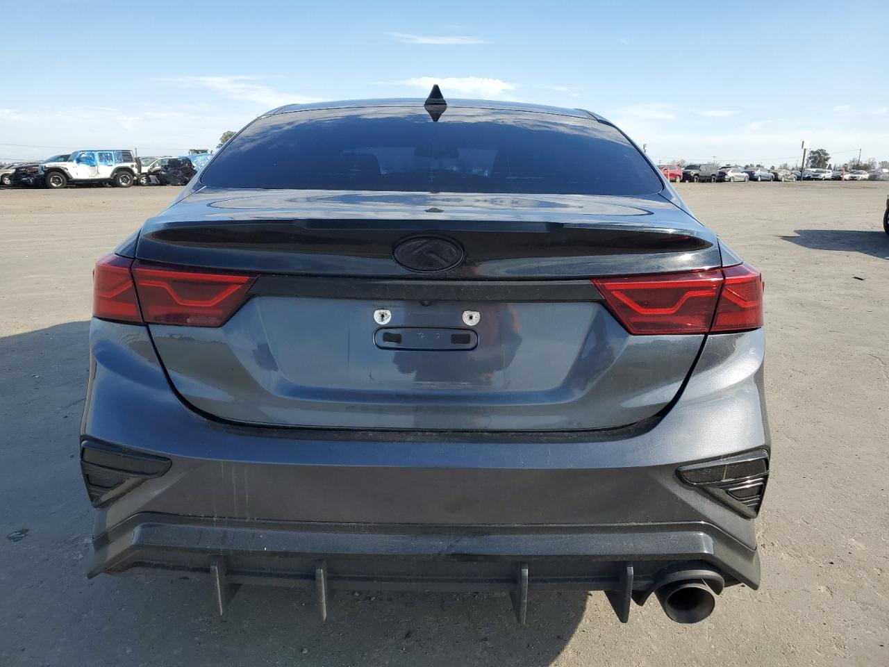 2019 Kia Forte - Image 6
