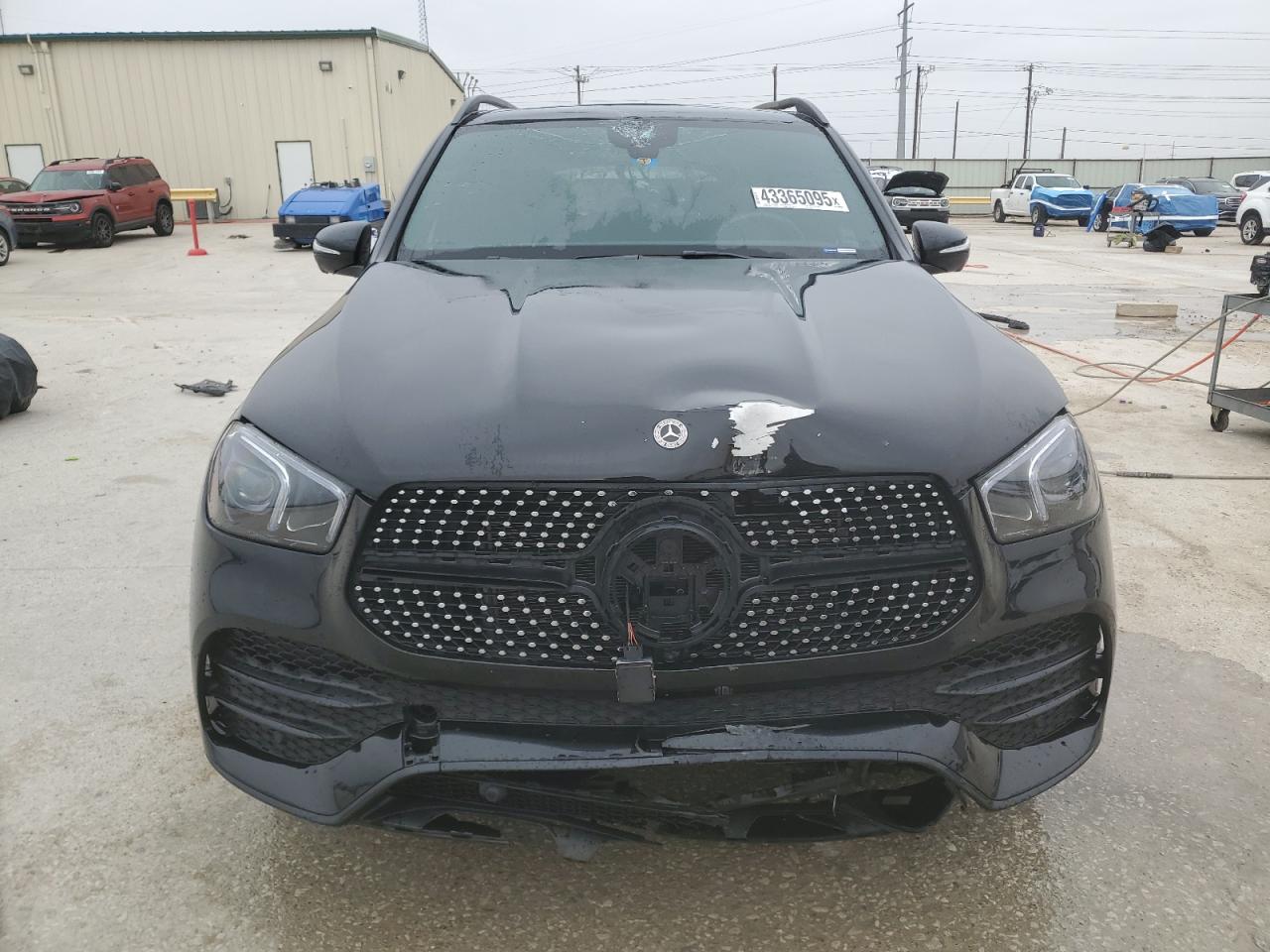 2021 Mercedes-Benz GLE - Image 5
