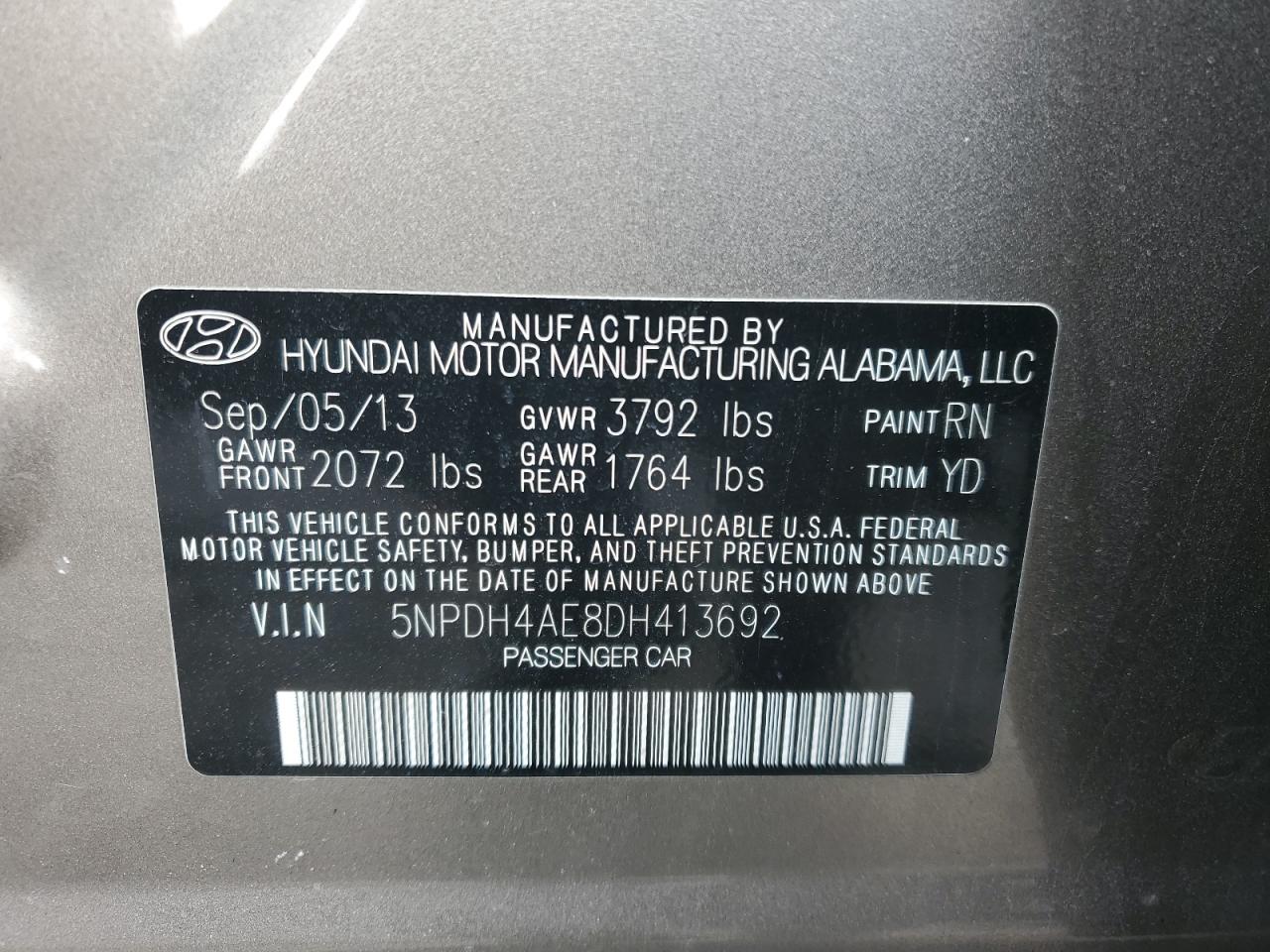 2013 Hyundai Elantra - Image 12