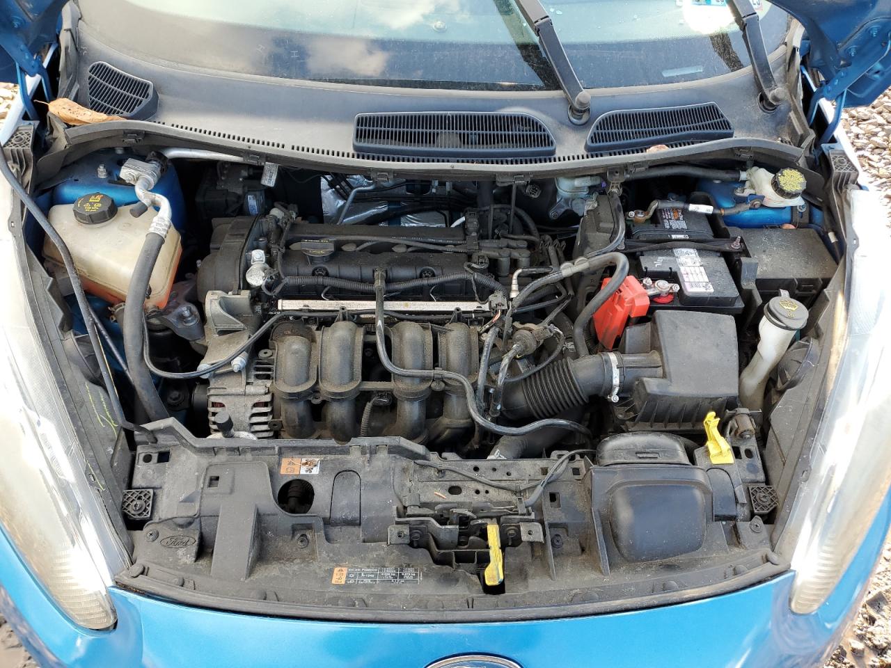 2015 Ford Fiesta - Image 12