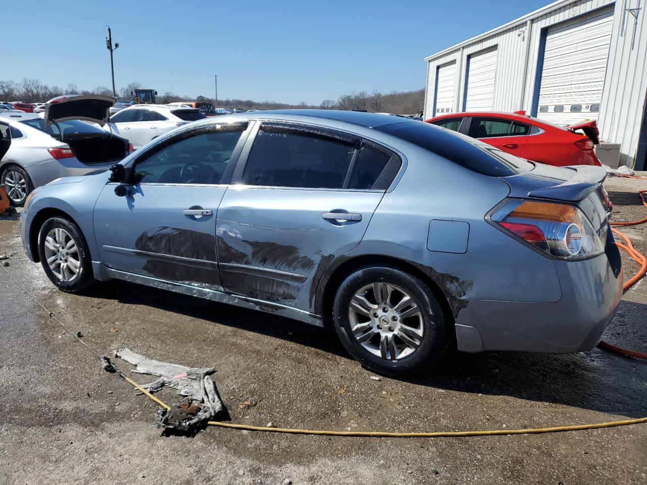 2012 Nissan Altima - Image 2