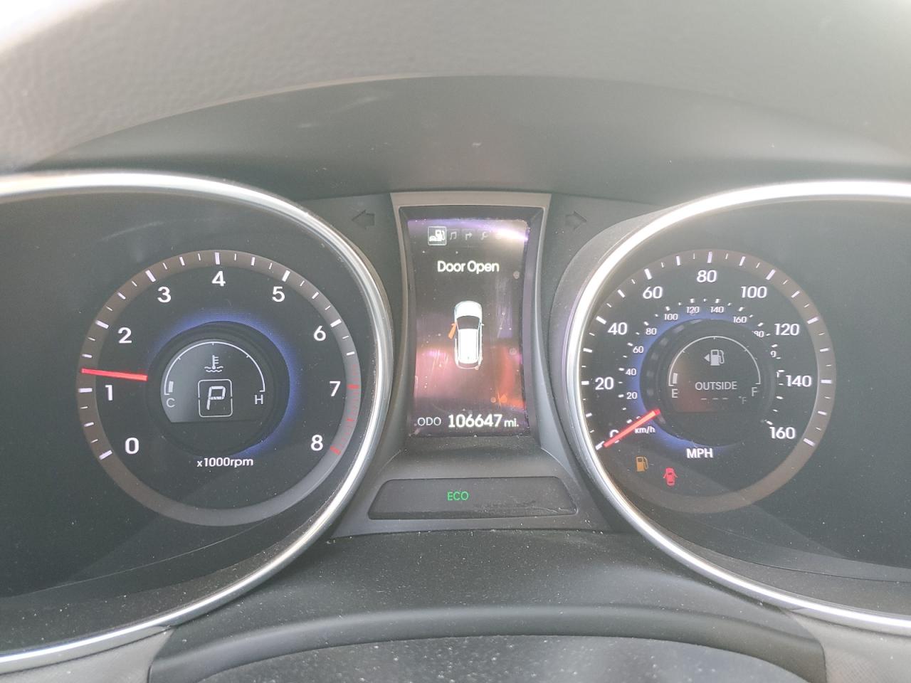 2014 Hyundai Santa Fe - Image 9
