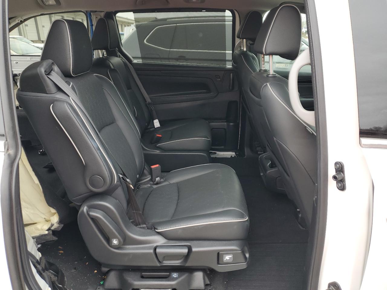 2024 Honda Odyssey - Image 11