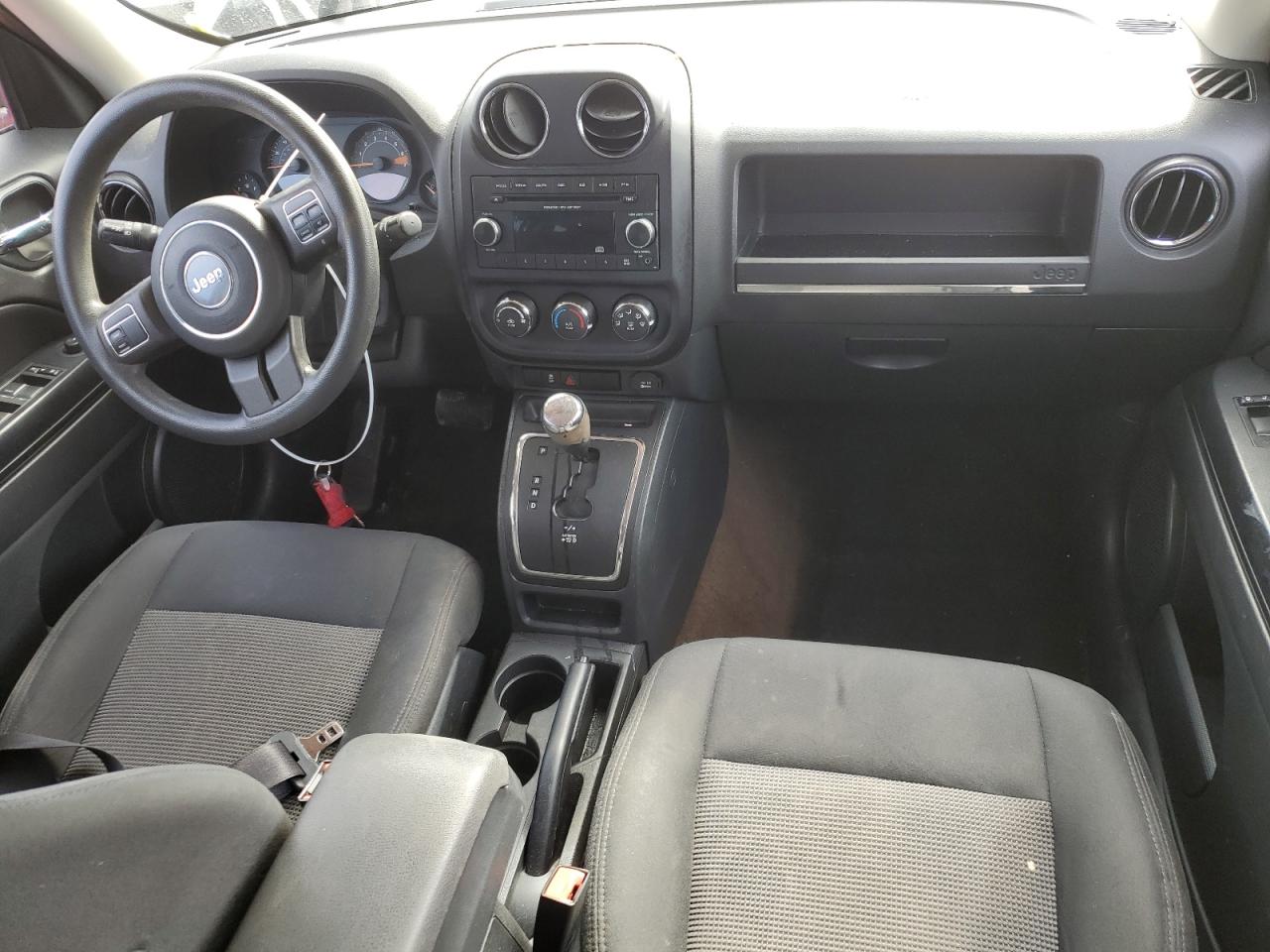 2015 Jeep Liberty (Patriot) - Image 8