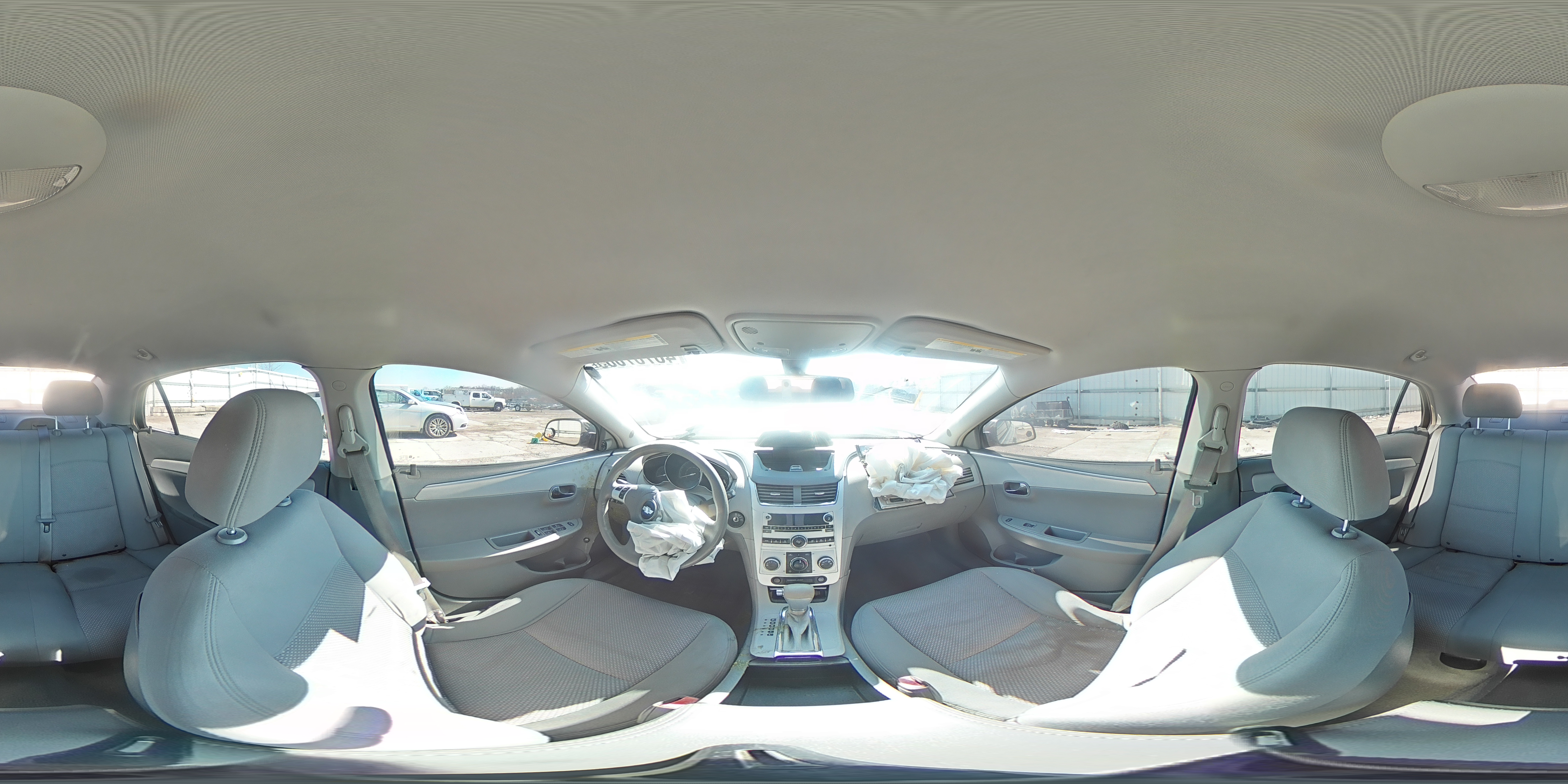 2009 Chevrolet Malibu - Image 13