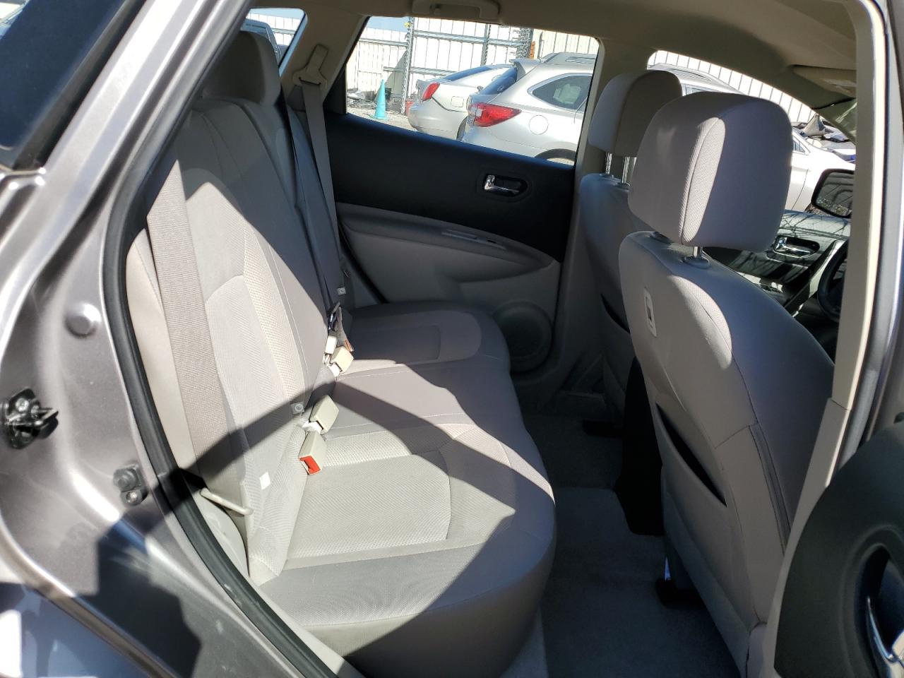 2011 Nissan Rogue - Image 11