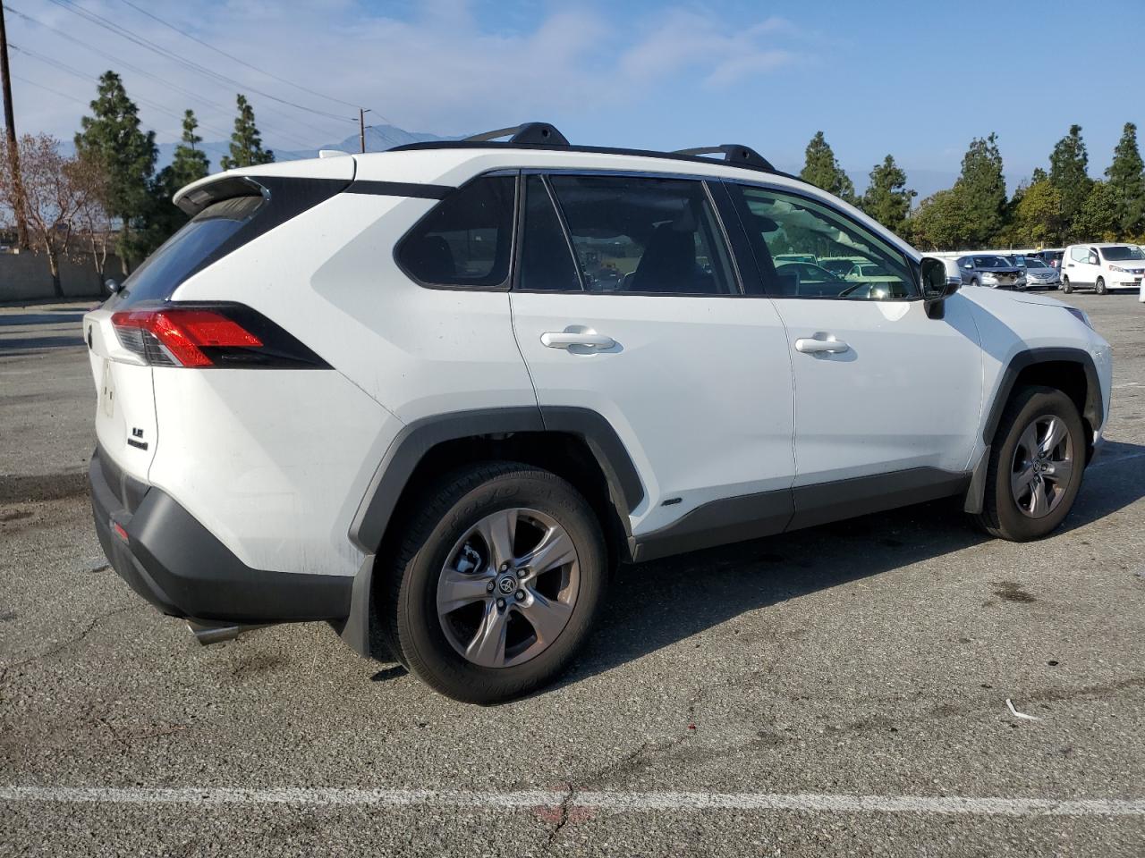 2024 Toyota RAV 4 - Image 3