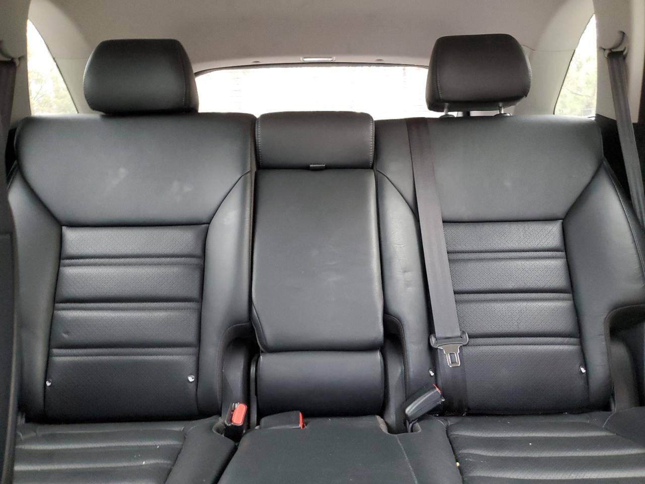 2018 Kia Sorento - Image 10