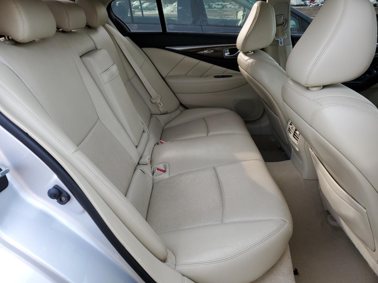 2014 Infiniti Q50 - Image 10