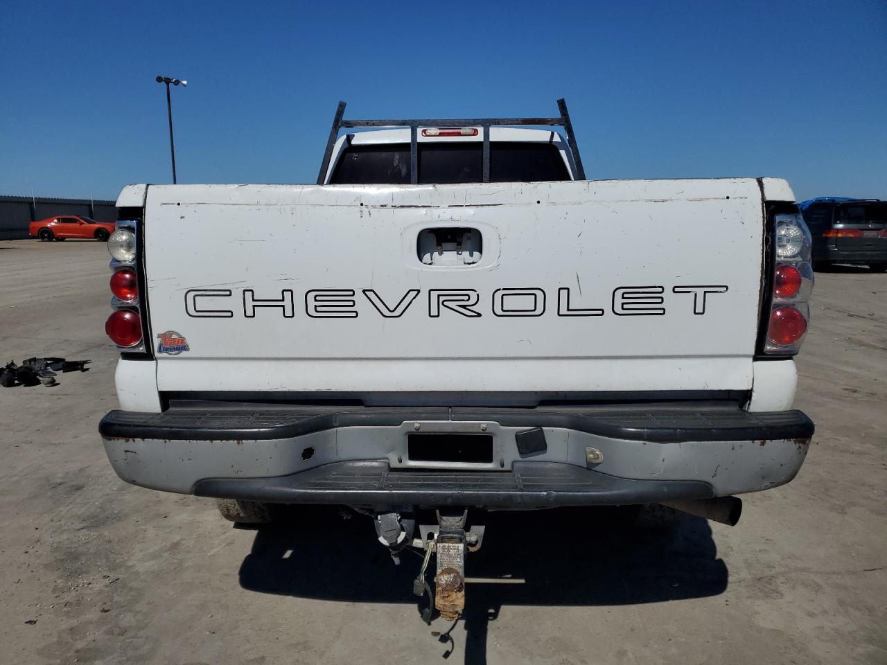 2006 Chevrolet Silverado - Image 6