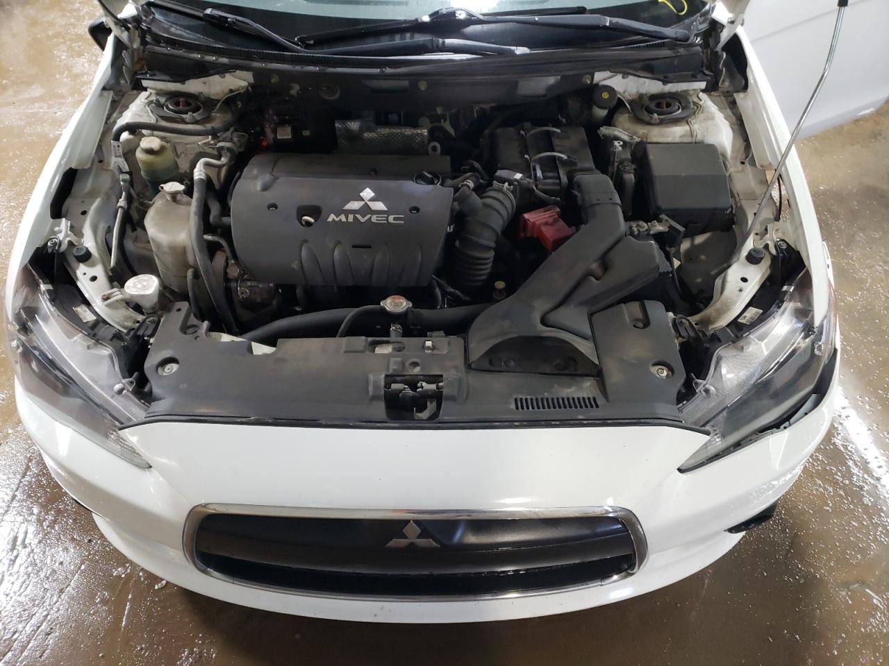 2014 Mitsubishi Lancer - Image 11