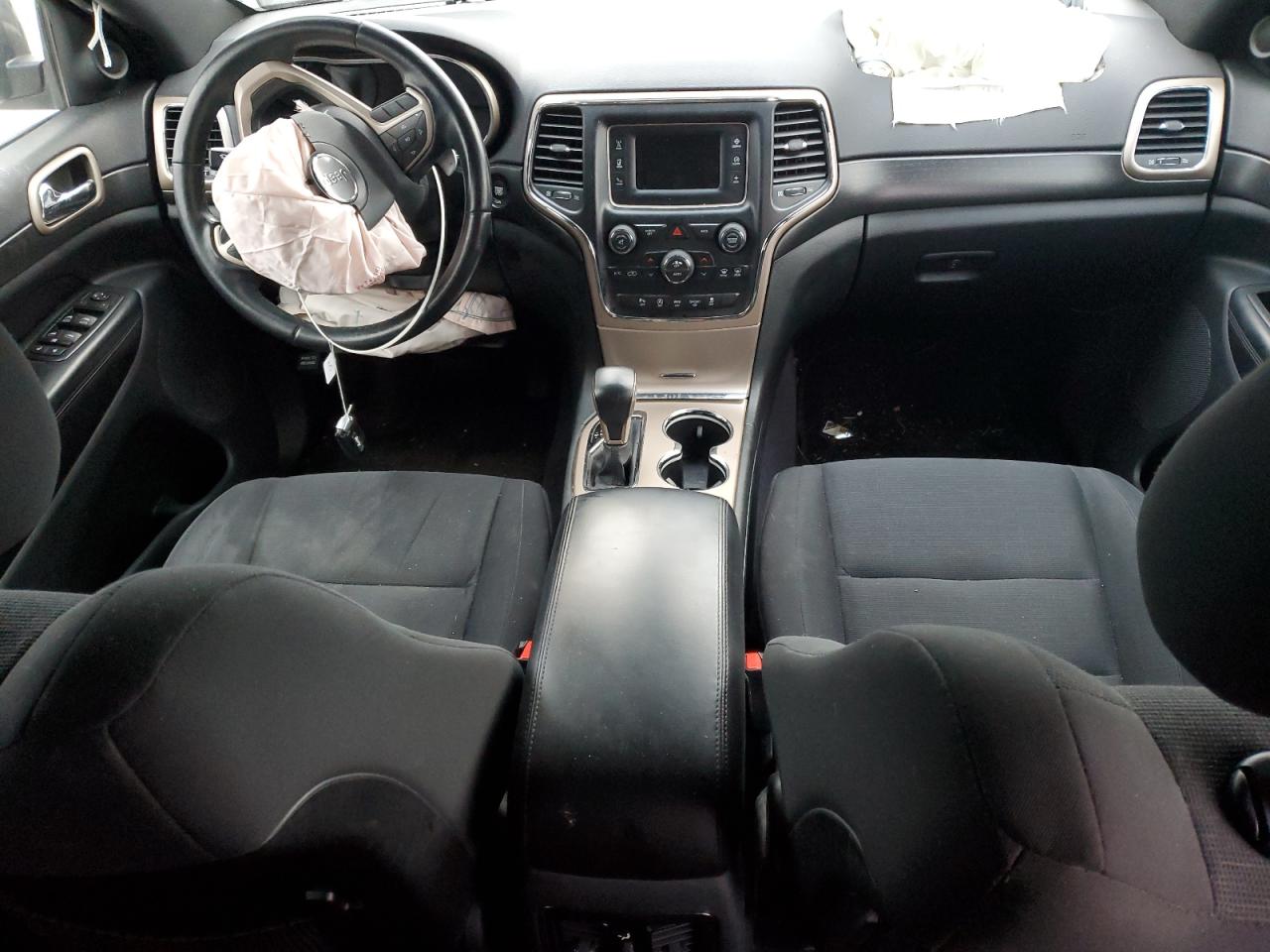 2017 Jeep Grand Cherokee - Image 8