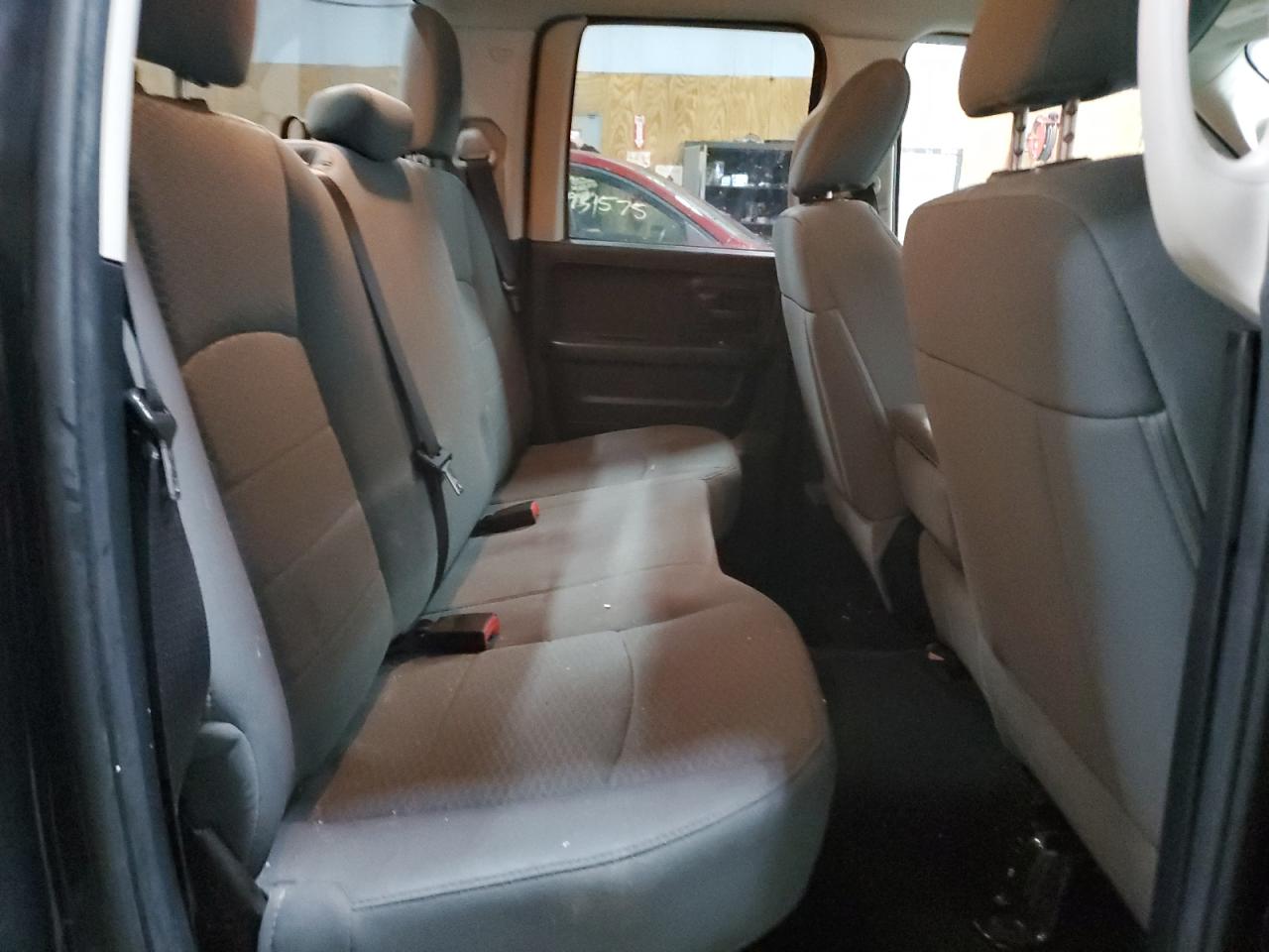 2014 RAM 1500 - Image 10