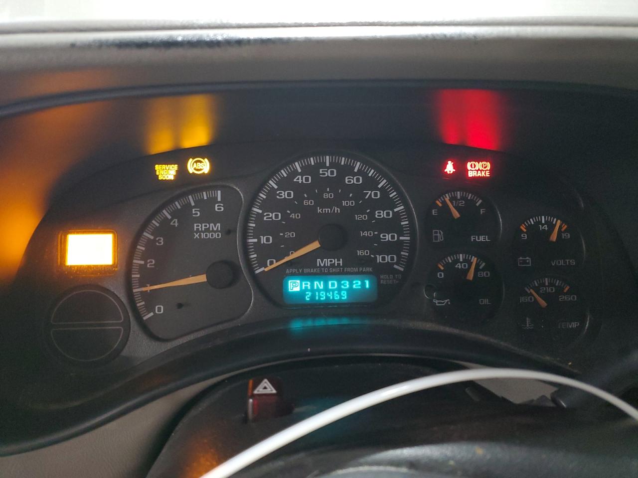 2002 GMC Yukon - Image 9