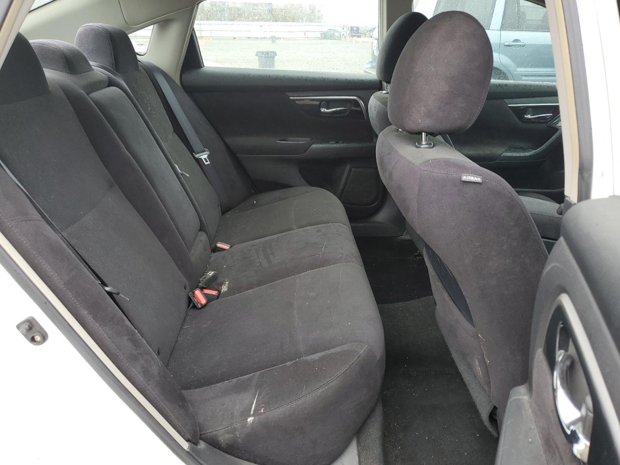 2013 Nissan Altima - Image 10