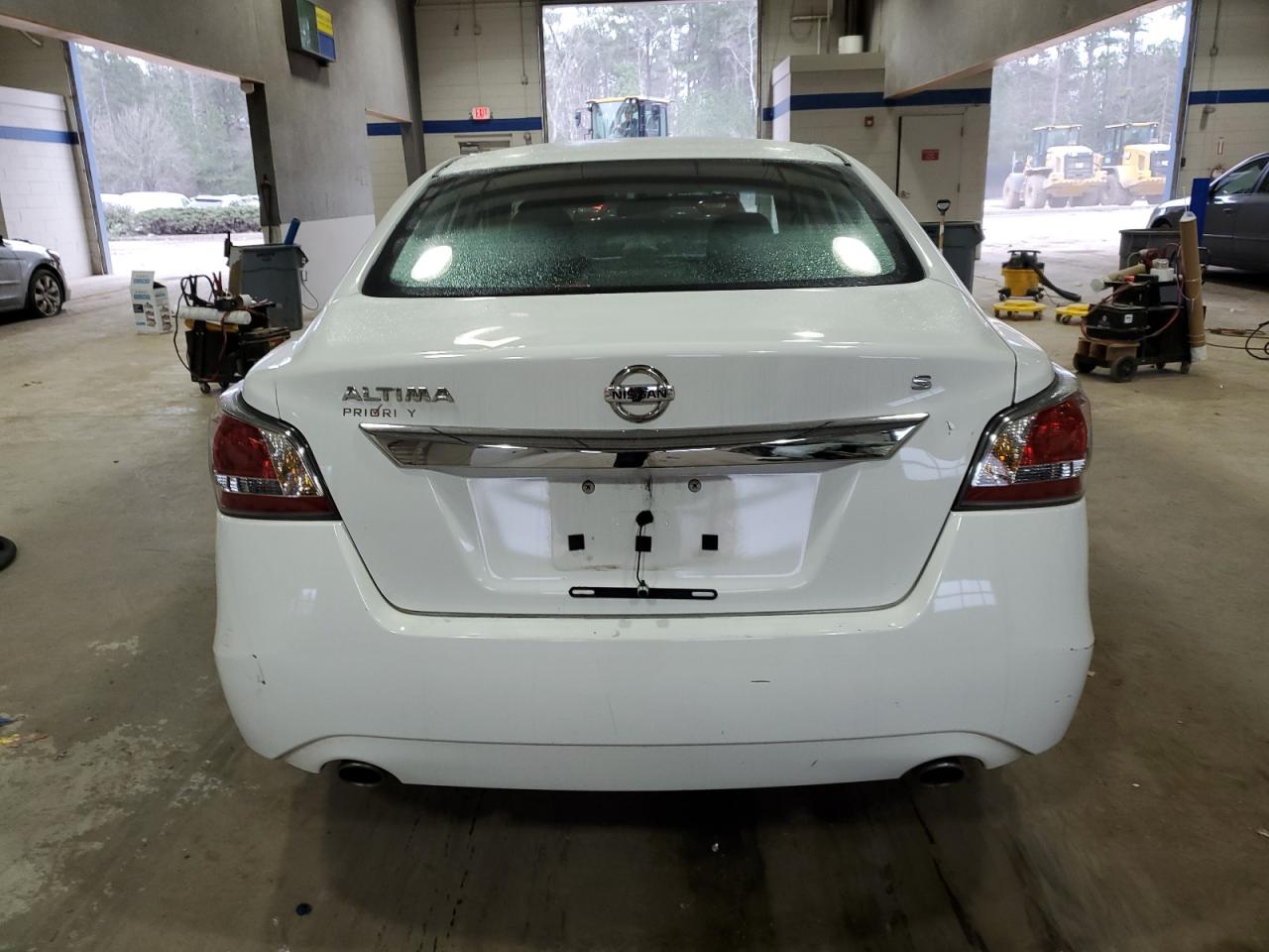 2015 Nissan Altima - Image 6