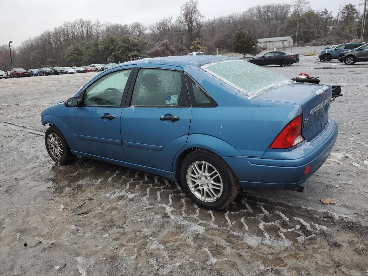 2000 Ford Focus - Image 2