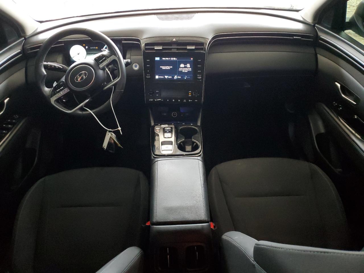 2022 Hyundai Tucson - Image 8