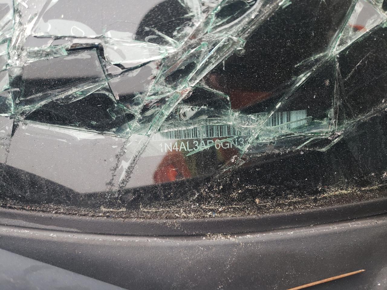 2016 Nissan Altima - Image 13