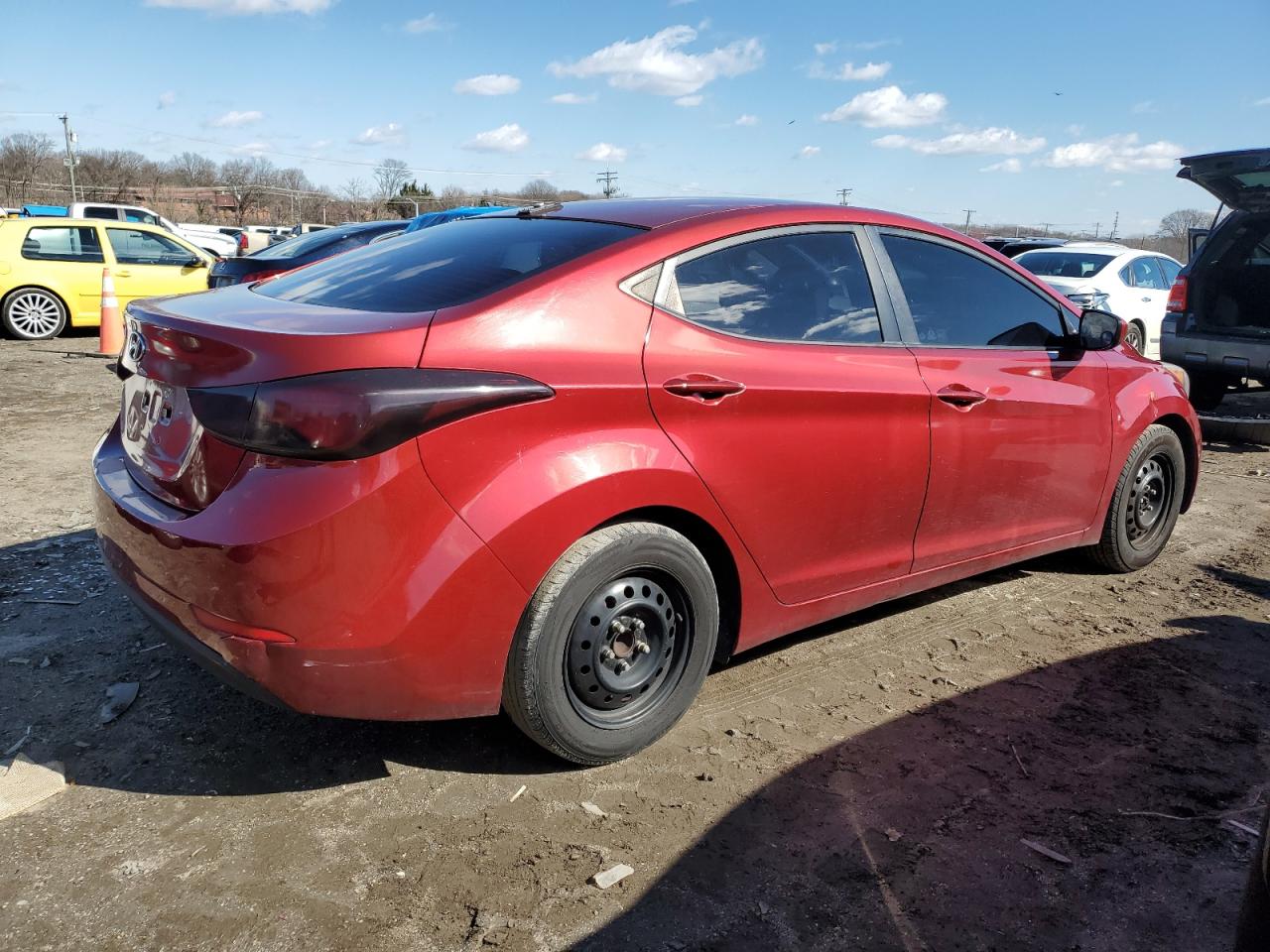 2016 Hyundai Elantra - Image 3