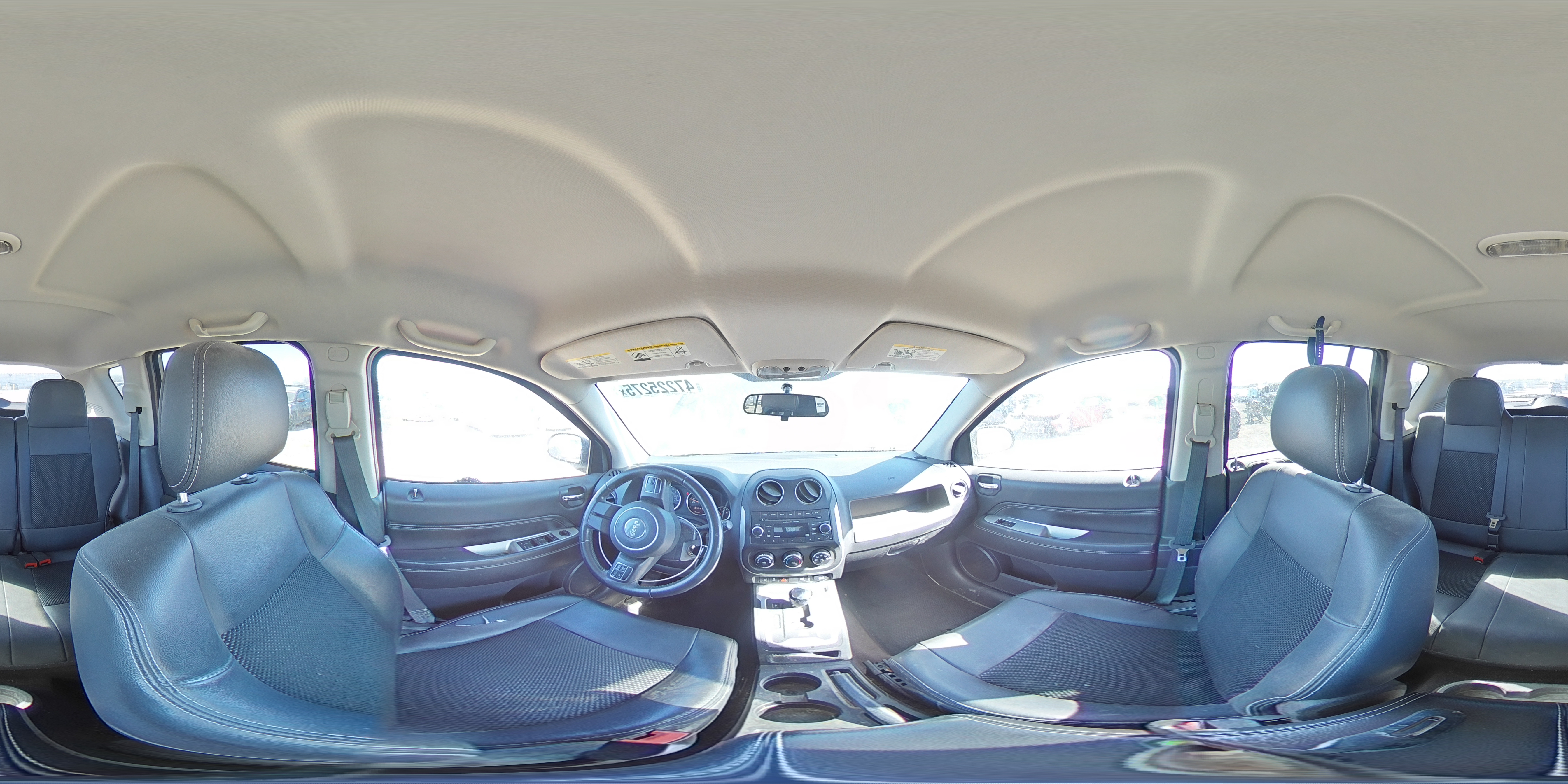 2014 Jeep Compass - Image 13