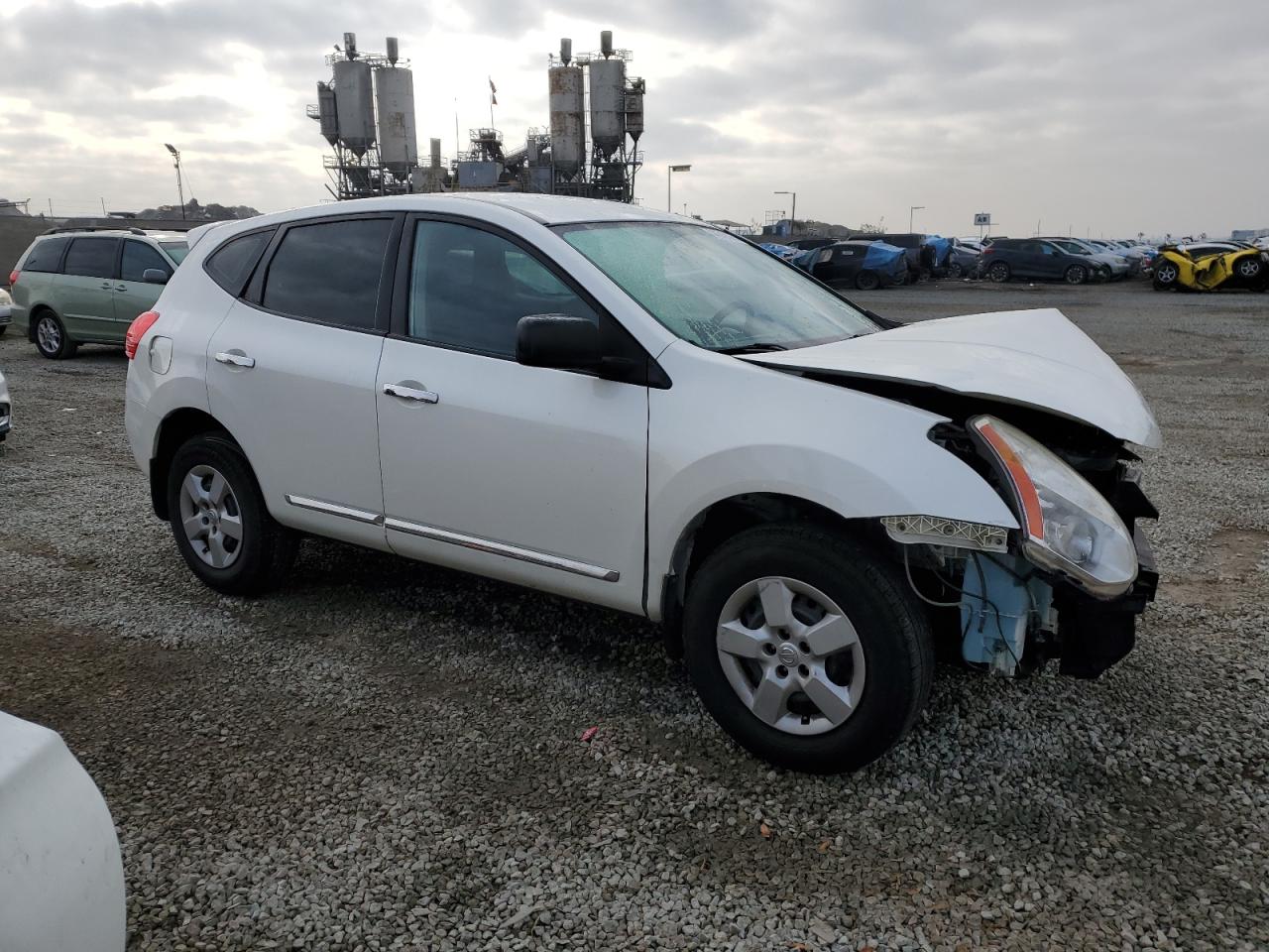 2012 Nissan Rogue - Image 4