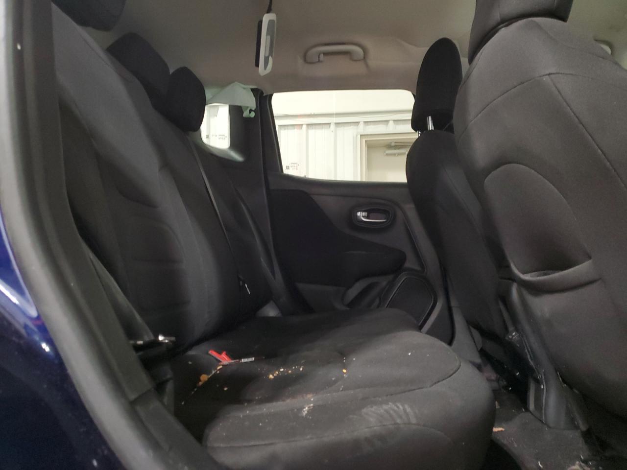 2019 Jeep Renegade - Image 10