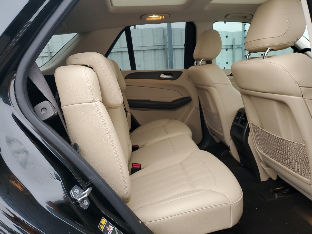2019 Mercedes-Benz GLE - Image 11