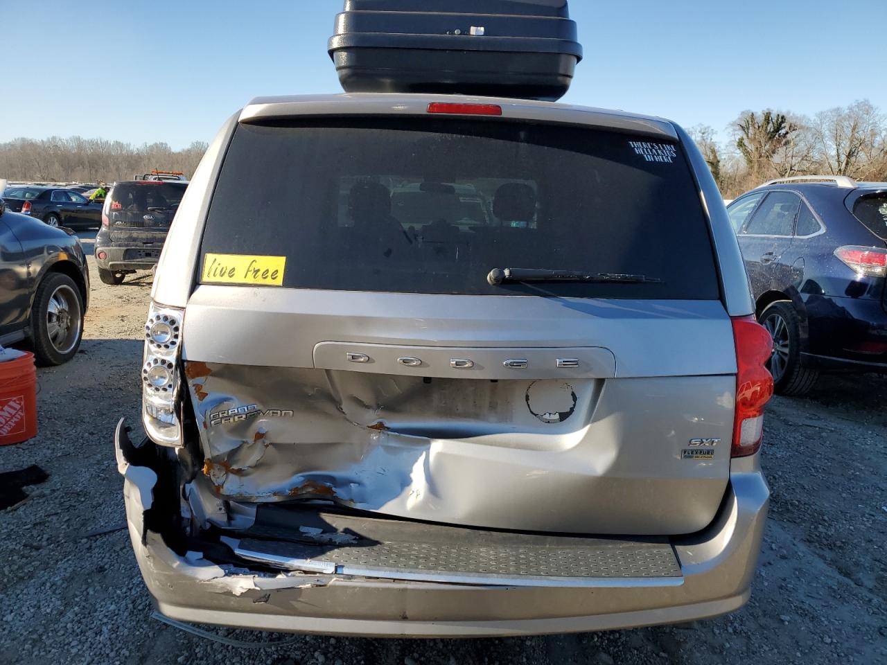 2016 Dodge Caravan - Image 6