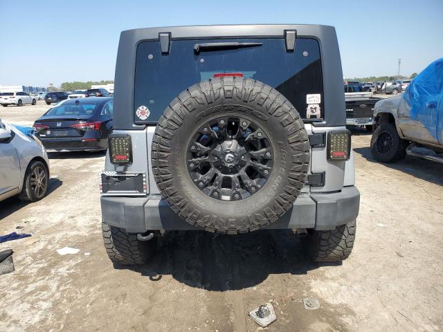Parquets JEEP WRANGLER 2017 Srebrny