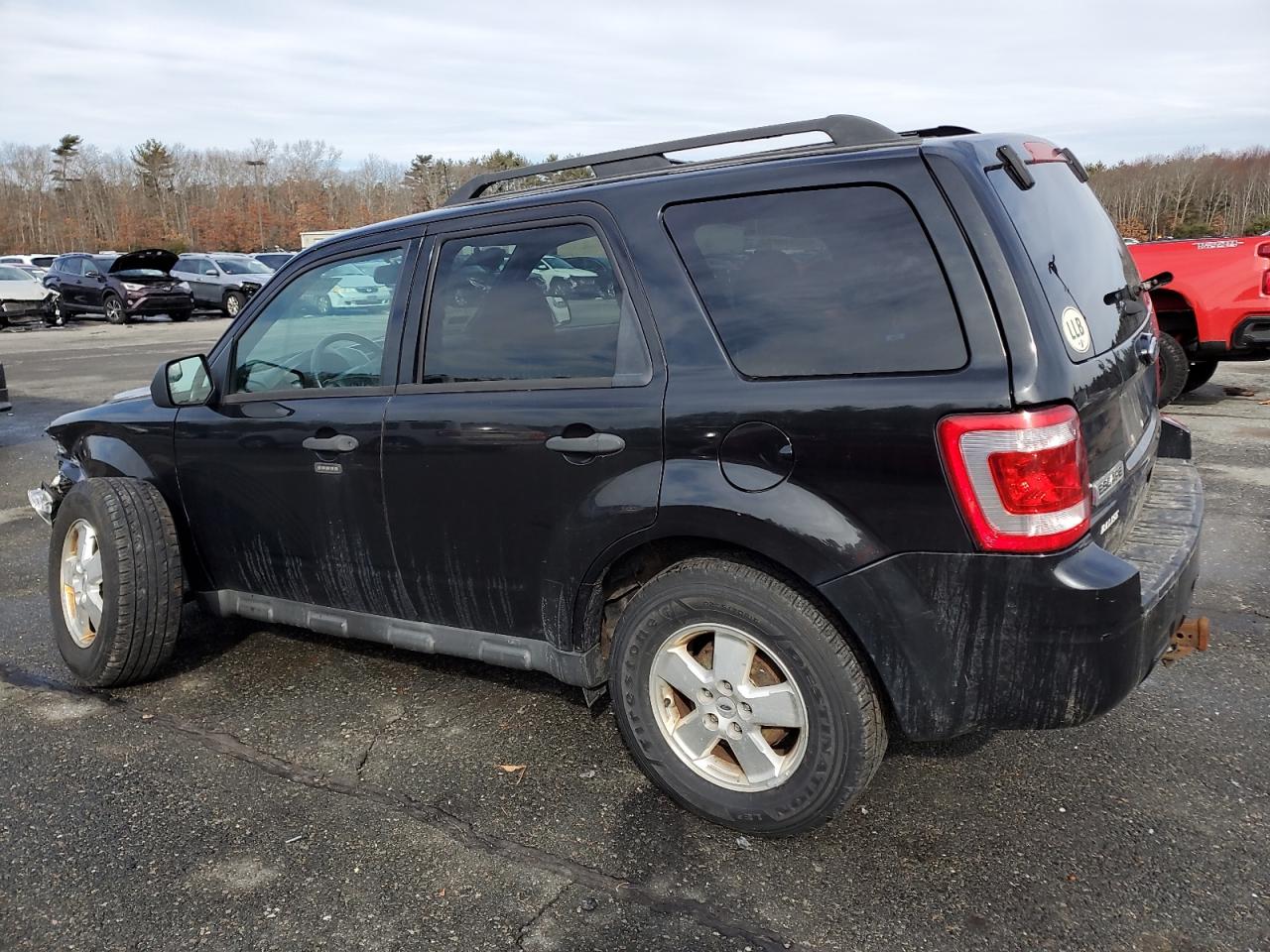 2011 Ford Escape - Image 2