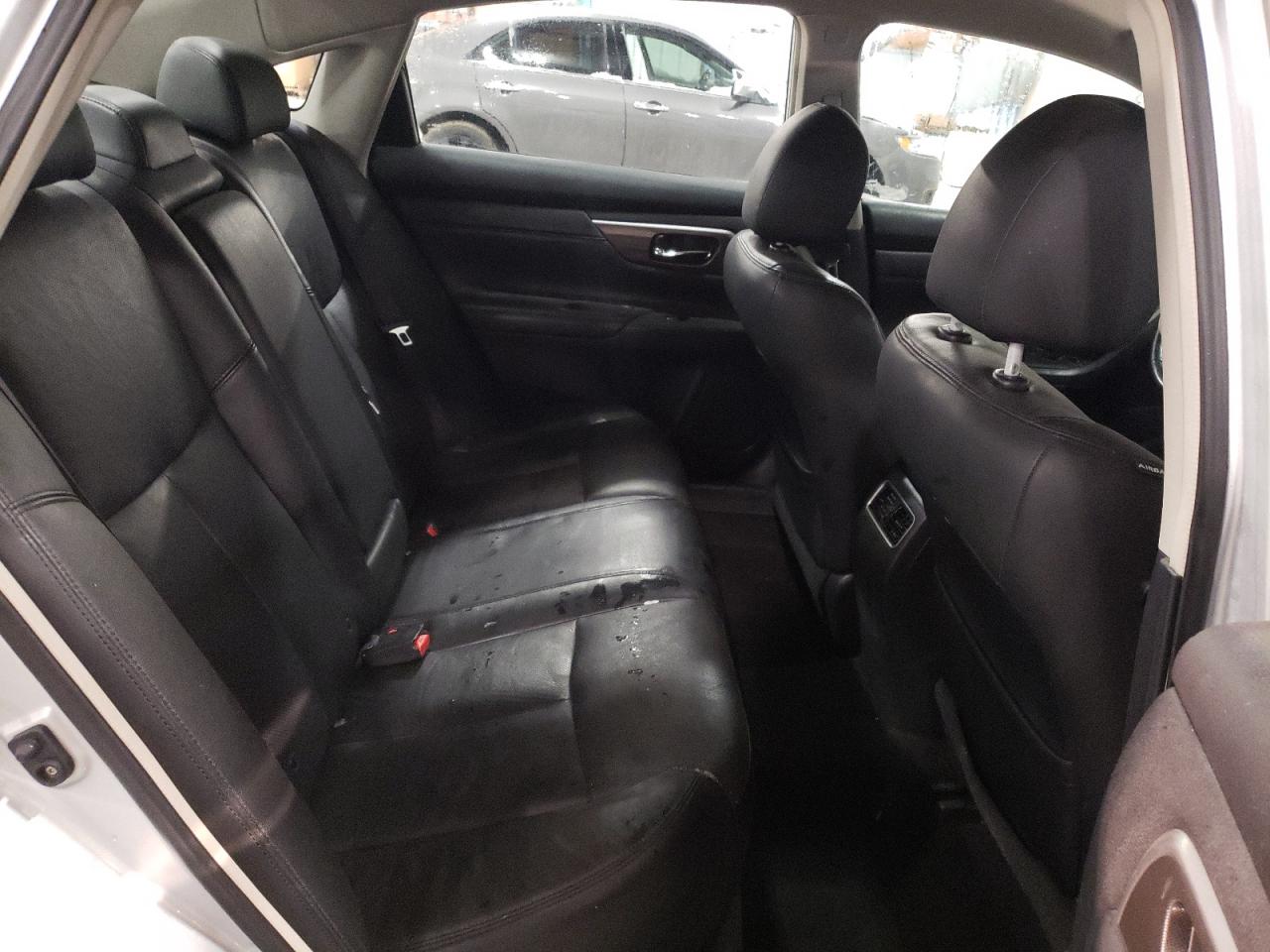 2013 Nissan Altima - Image 10