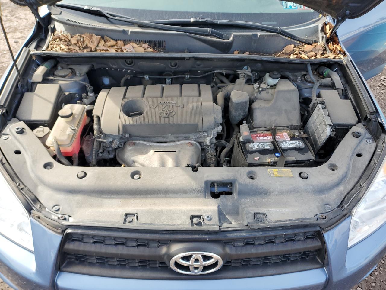2012 Toyota RAV 4 - Image 11