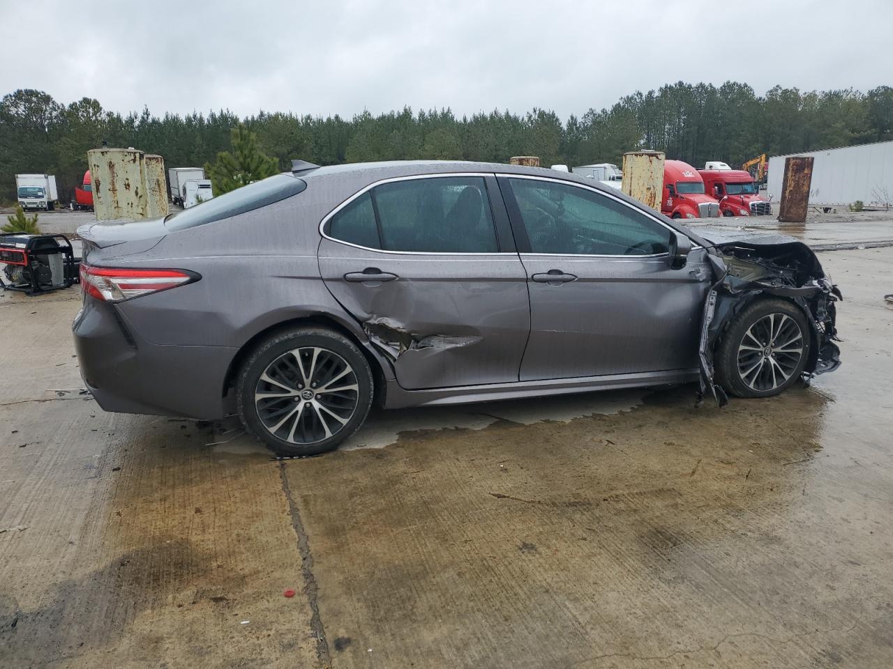2019 Toyota Camry - Image 3