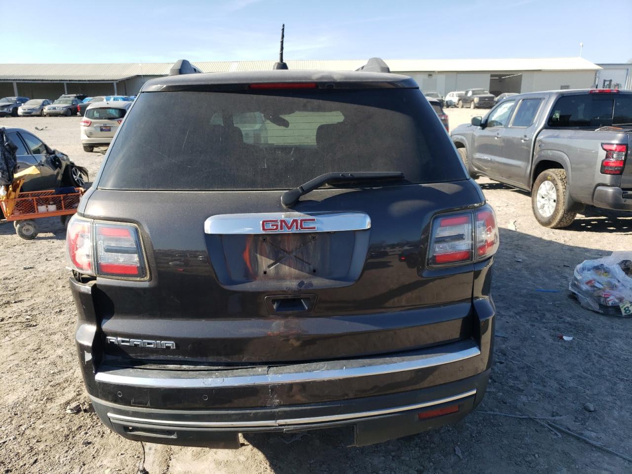 2016 GMC Acadia - Image 6