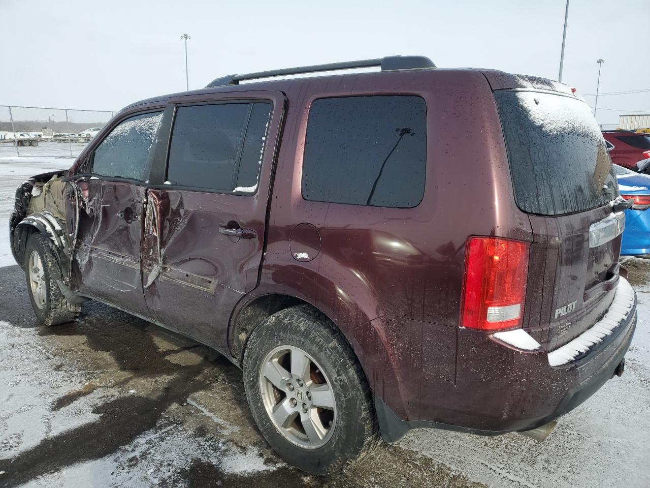 2011 Honda Pilot - Image 2