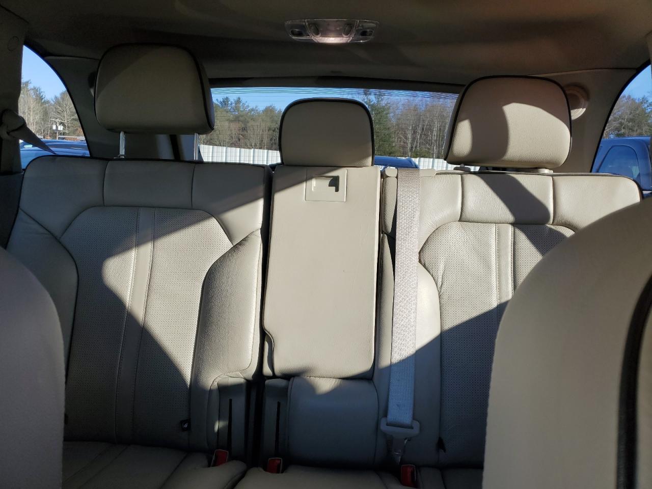 2012 Lincoln MKX - Image 10