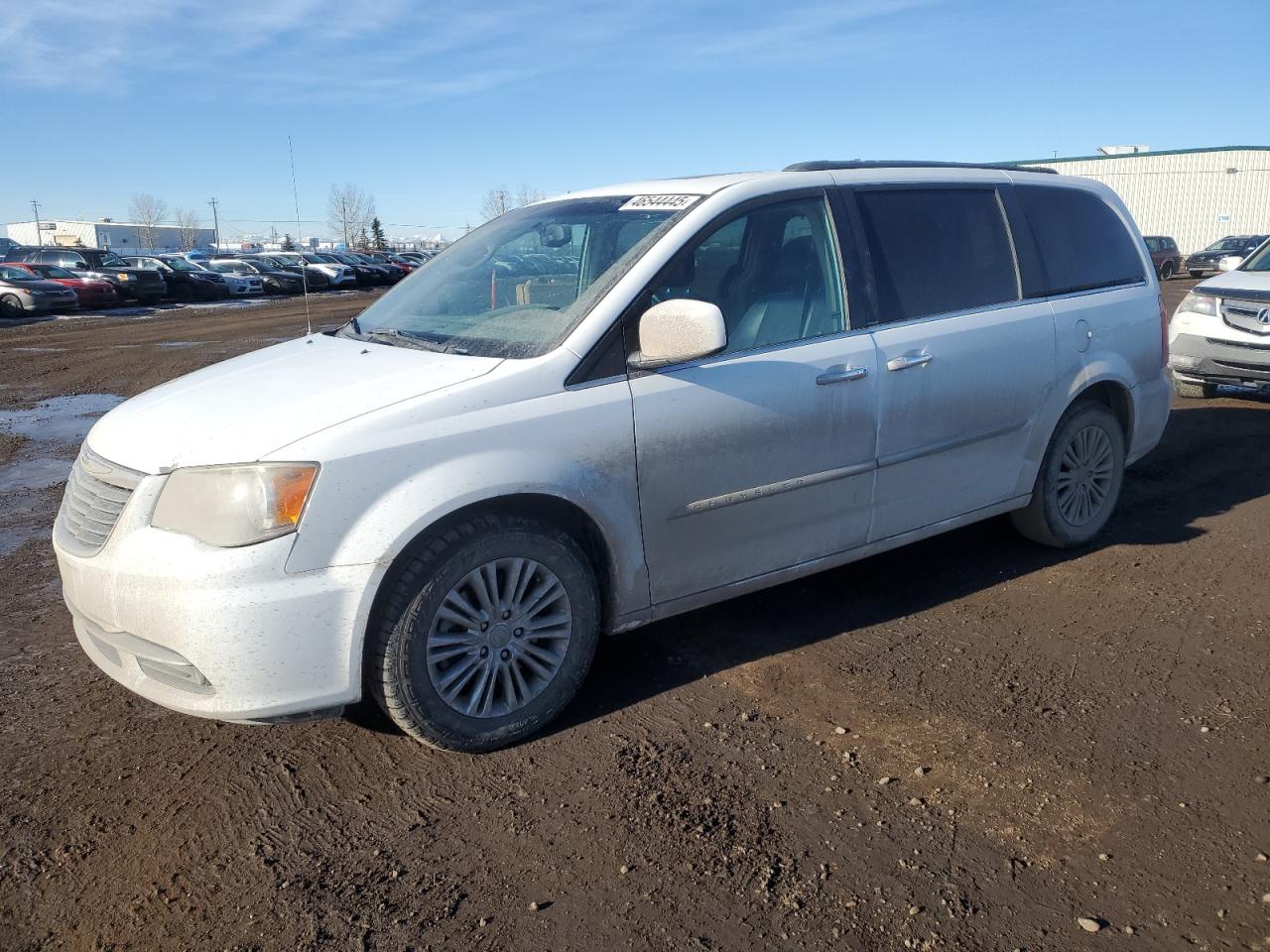 2014 Chrysler Town & Country - Image 1