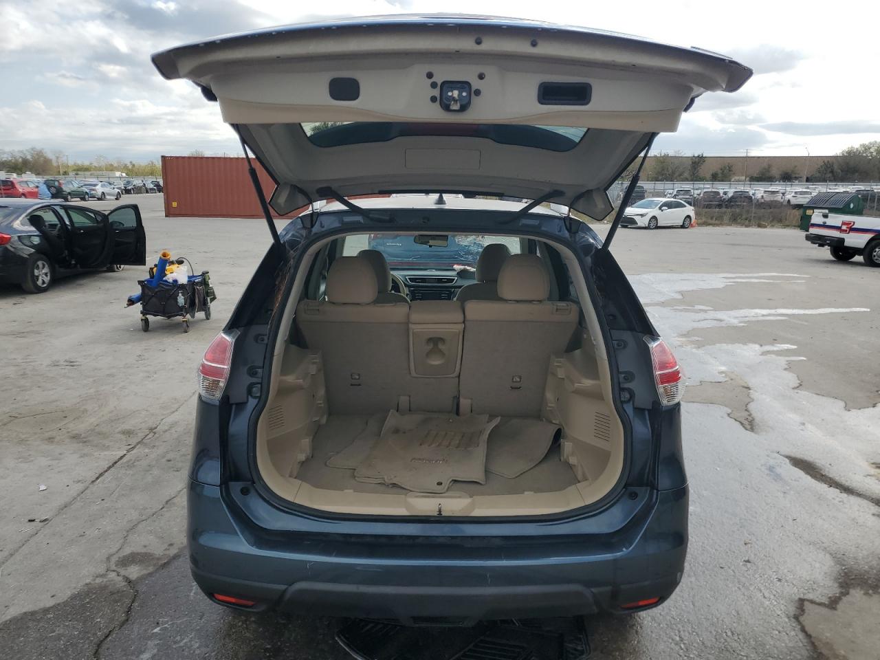 2014 Nissan Rogue - Image 6