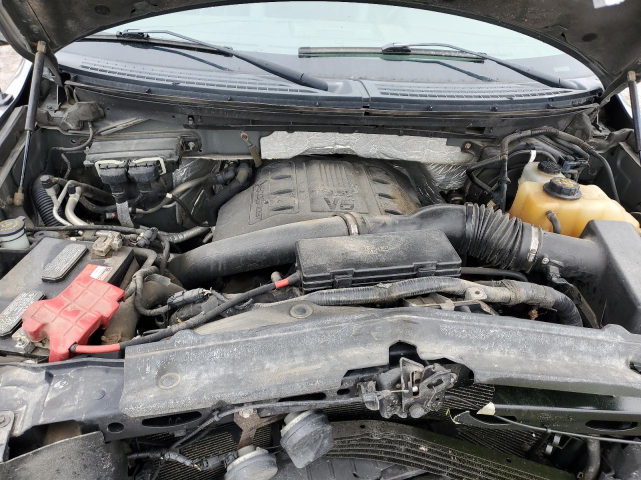 2011 Ford F-150 - Image 13