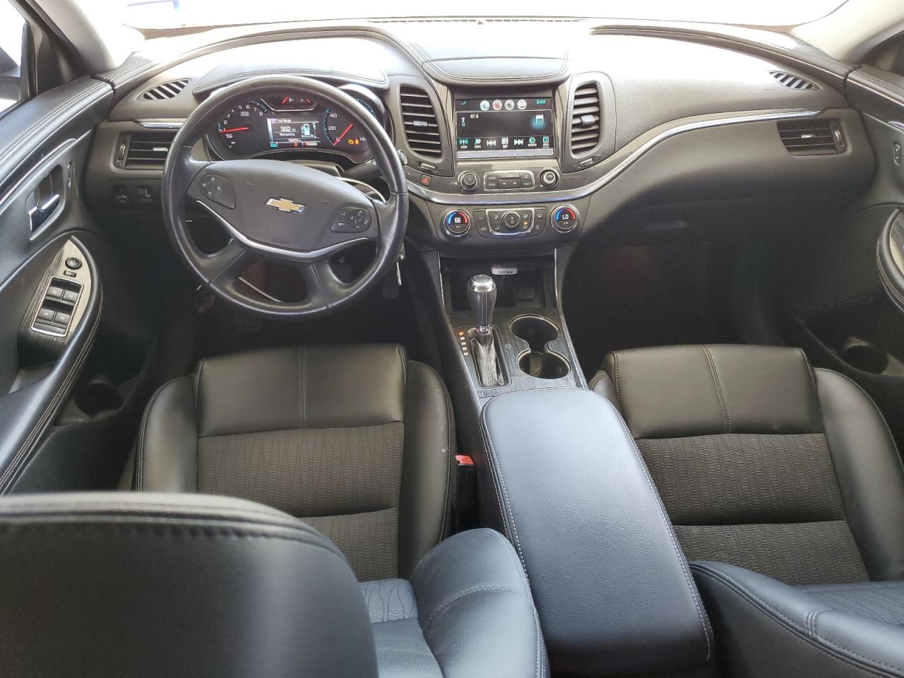 2016 Chevrolet Impala - Image 8