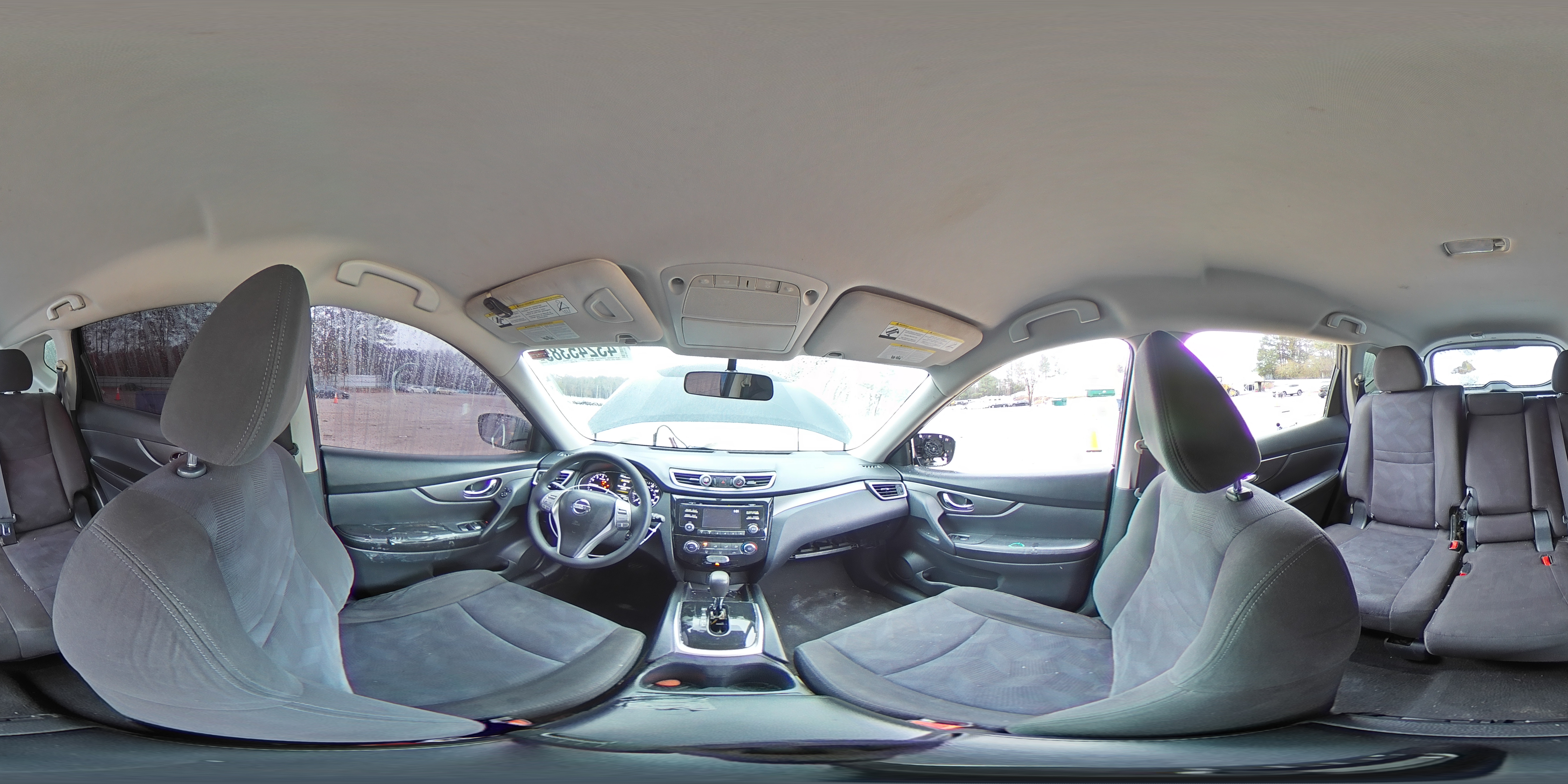 2015 Nissan Rogue - Image 14