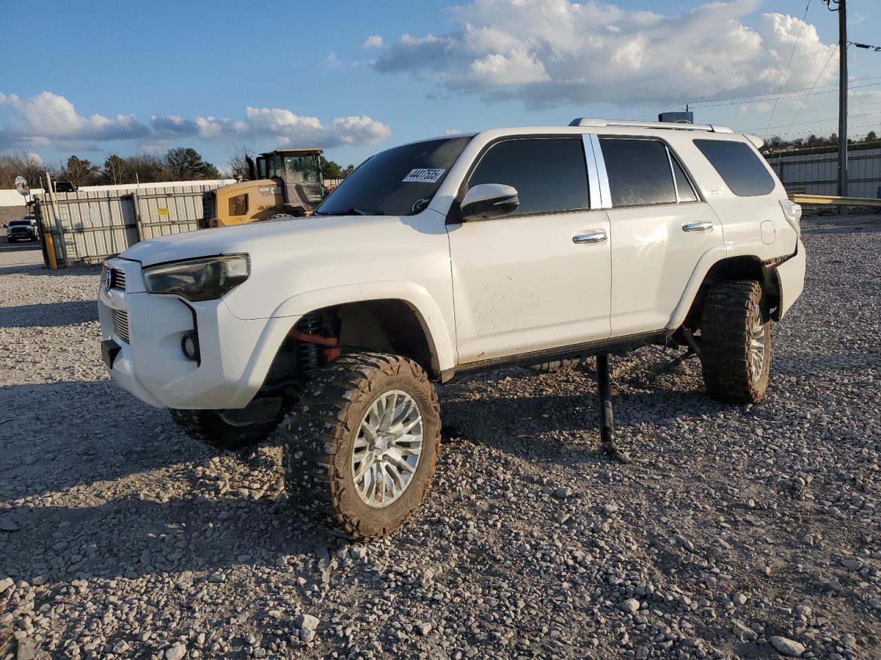 2015 Toyota 4Runner - Image 1
