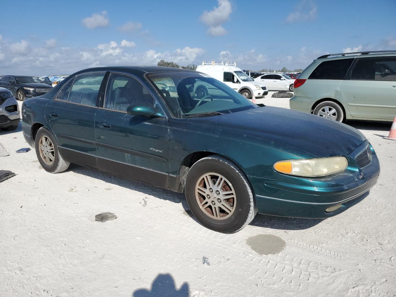 1999 Buick Regal - Image 4