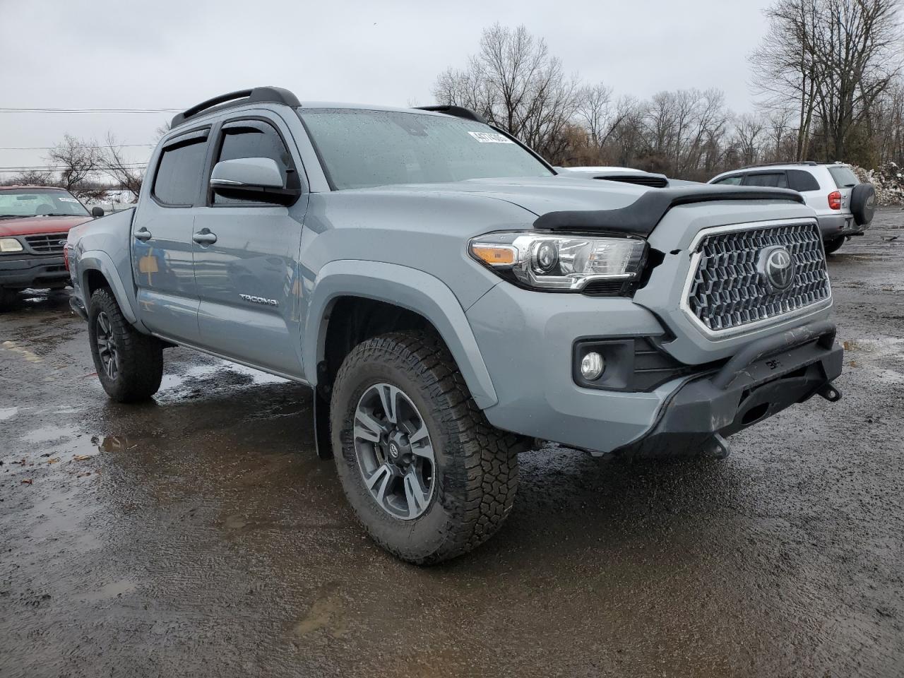 2019 Toyota Tacoma - Image 4