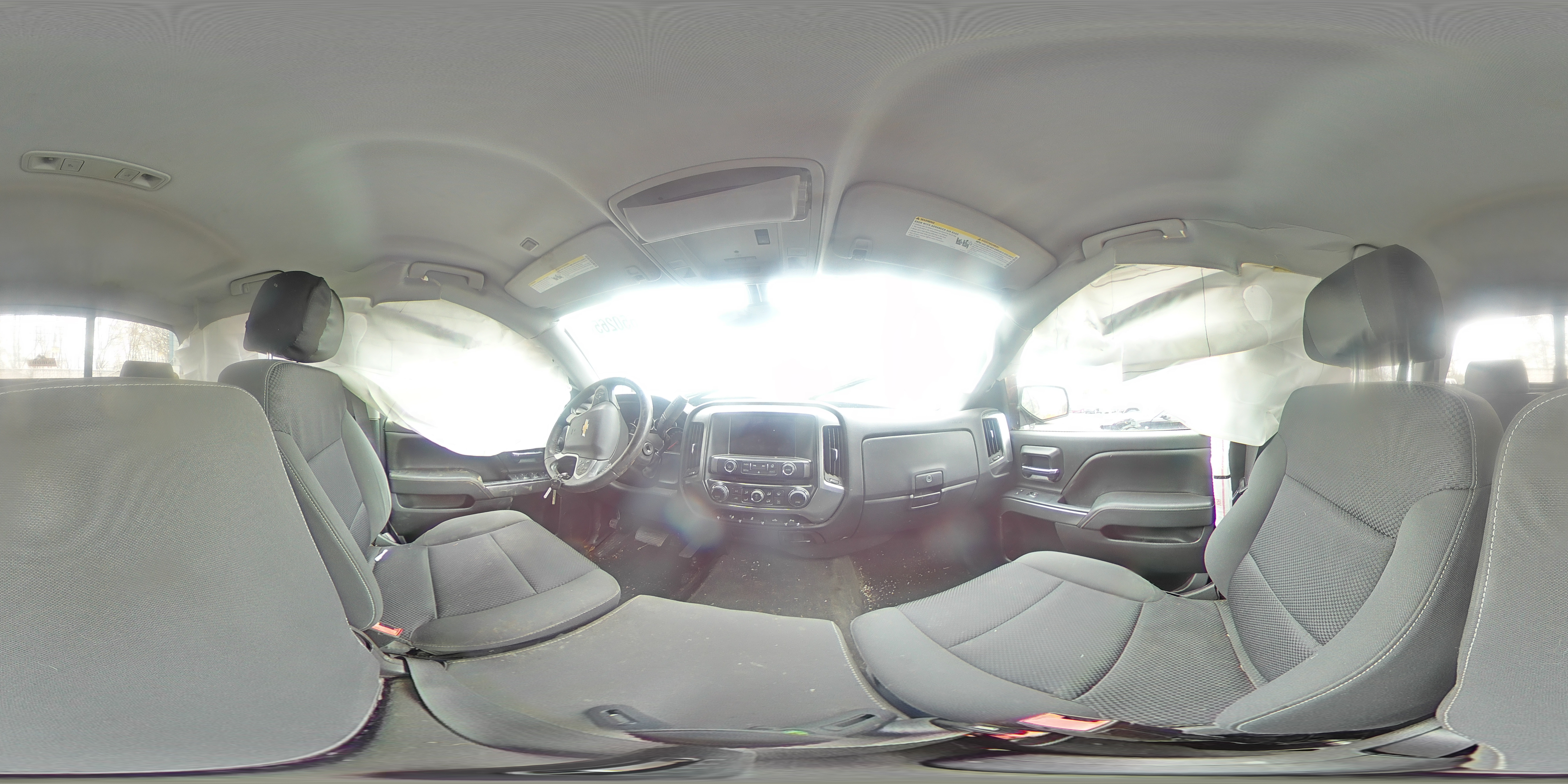 2015 Chevrolet Silverado - Image 12